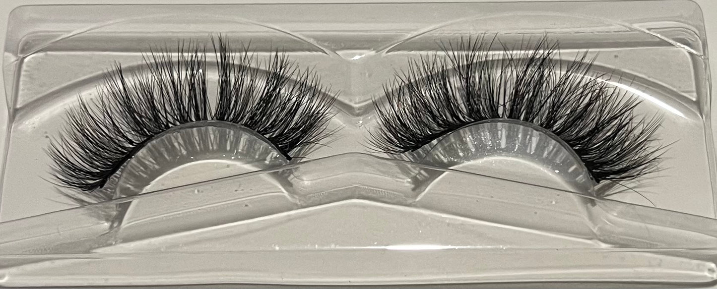 Natural lashes