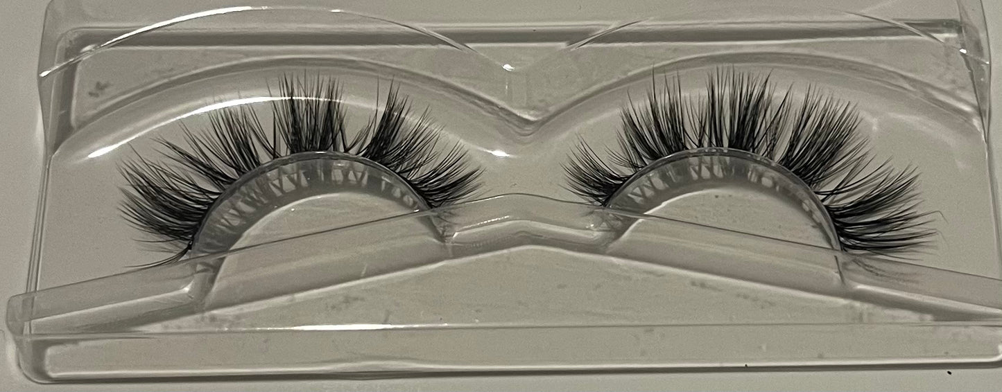 Natural lashes