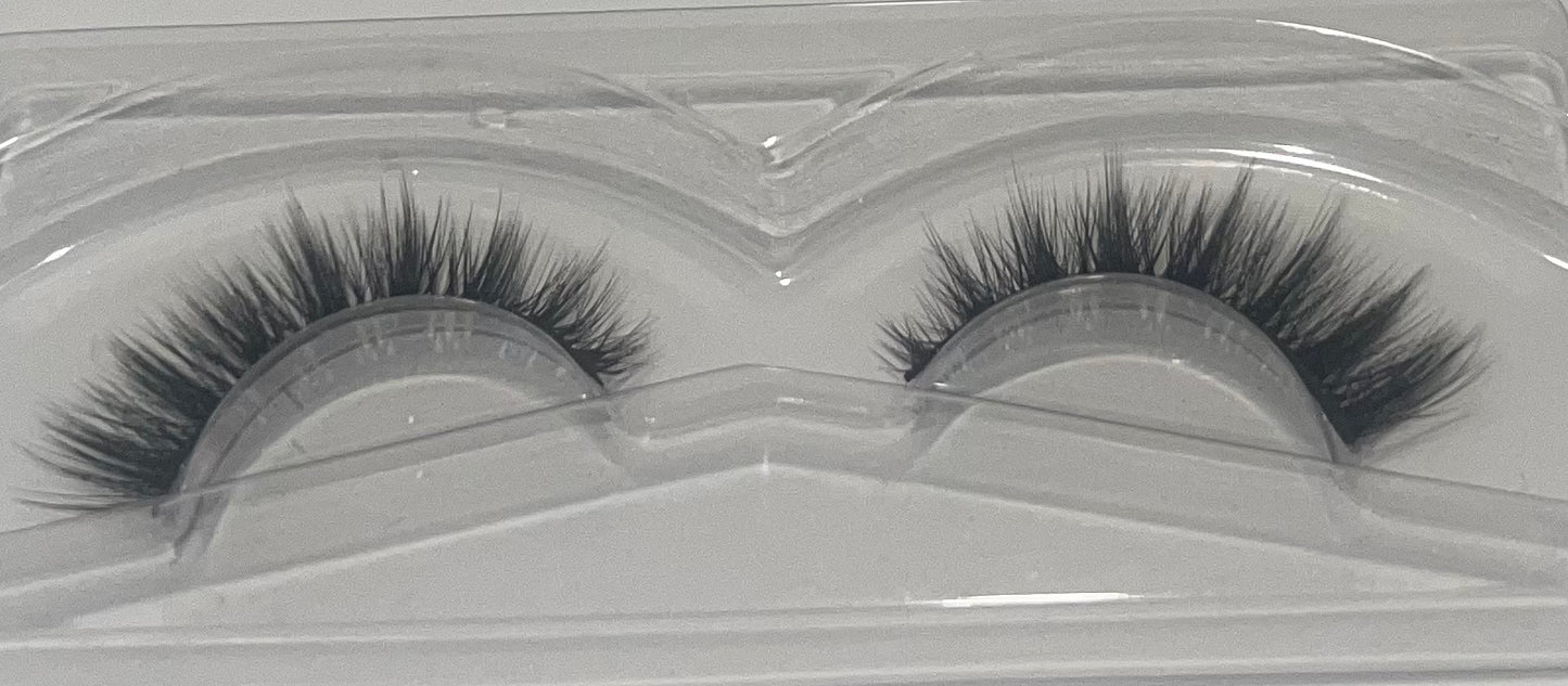 Natural lashes