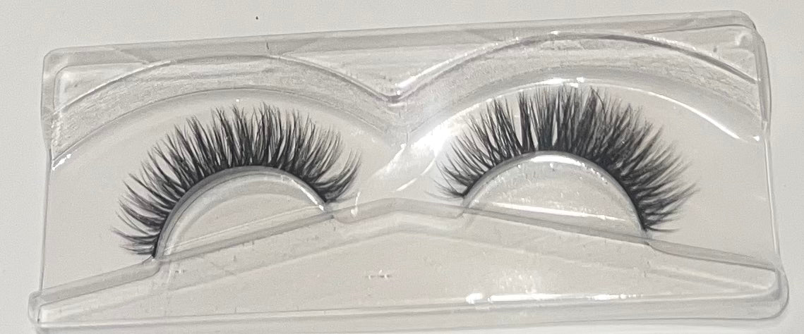 Natural lashes